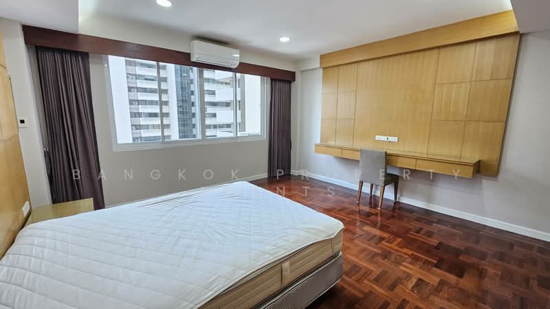 Grand Ville House 1, Bangkok, 36 Soi Sukhumvit 24, Khong Tan, Khlong Toei, Bangkok, 3 Bedrooms, 184 sqm, Condo For Rent, by BANGKOK PROPERTY AGENTS, 500439613 - DDproperty.com