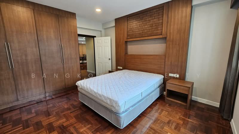 Grand Ville House 1, Bangkok, 36 Soi Sukhumvit 24, Khong Tan, Khlong Toei, Bangkok, 3 Bedrooms, 184 sqm, Condo For Rent, by BANGKOK PROPERTY AGENTS, 500439613 - DDproperty.com