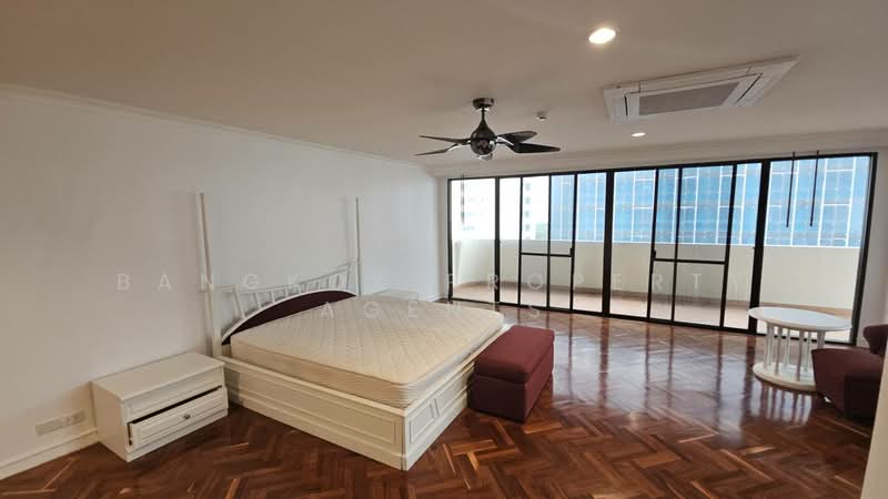 Hawaii Tower, Bangkok, Soi Sukhumvit 23, Khlongtoei Nua, Watthana, Bangkok, 3 Bedrooms, 330 sqm, Condo For Rent, by BANGKOK PROPERTY AGENTS, 500439616 - DDproperty.com
