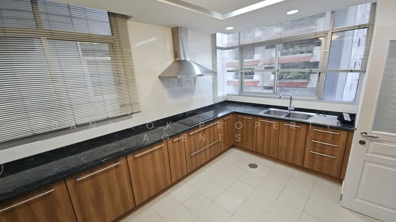 Prasanmitr Thani Tower, Bangkok, Soi Sukhumvit 23, Khlongtoei Nua, Watthana, Bangkok, 3 Bedrooms, 220 sqm, Condo For Rent, by BANGKOK PROPERTY AGENTS, 500439620 - DDproperty.com