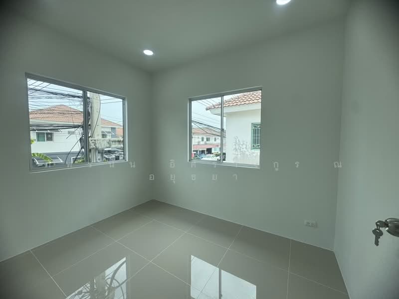 Pruksa Ville 55/1, Bangkok, Bang Chun, Khlong Sam Wa, Bangkok, 3 Bedrooms, 97 sqm, Townhouse For Sale, by ภัทรนัน อิศรางกูร ณ อยุธยา, 500439634 - DDproperty.com