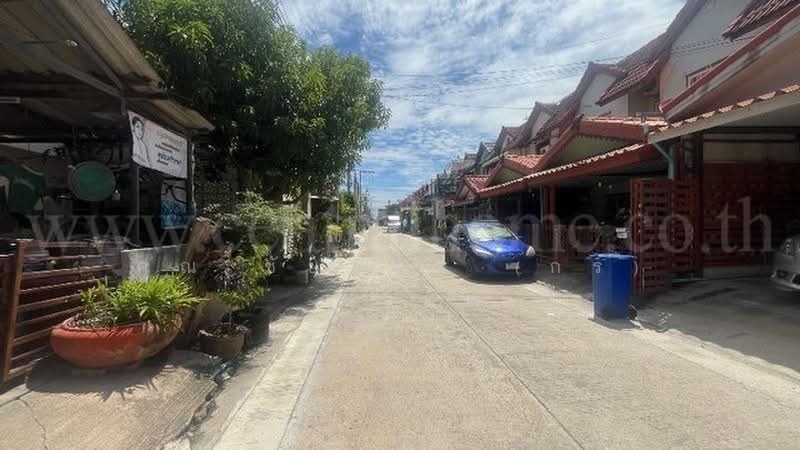 Baan Nakhonthong Park ville 2 บ้านนครทองปาร์ควิว 2, นนทบุรี, นครทองปาร์วิว2, ไทรน้อย, นนทบุรี, 17 ตร.ม., ทาวน์เฮ้าส์ ขาย, โดย คุณ ชัยรัชต์ (กร), 500439635 - DDproperty.com