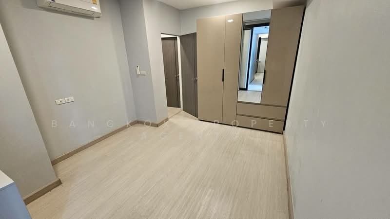 Sun Palace Condominium, Bangkok, 36 Phetchaburi Rd, Bang Kapi, Huai Khwang, Bangkok, 3 Bedrooms, 170 sqm, Condo For Rent, by BANGKOK PROPERTY AGENTS, 500439643 - DDproperty.com
