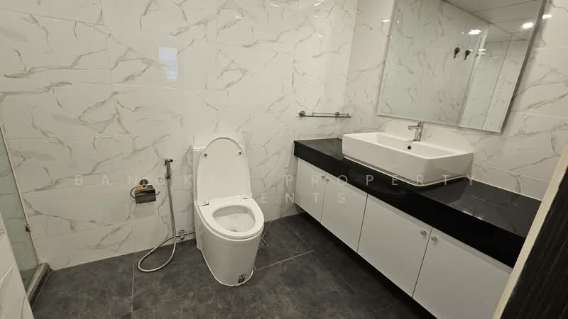 Sun Palace Condominium, Bangkok, 36 Phetchaburi Rd, Bang Kapi, Huai Khwang, Bangkok, 3 Bedrooms, 170 sqm, Condo For Rent, by BANGKOK PROPERTY AGENTS, 500439643 - DDproperty.com