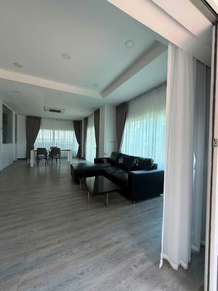 Le Neo Srinakarin, Samut Prakan, Srinakarin Road, Phreak Sa Mai, Muang Samut Prakarn, Samut Prakan, 4 Bedrooms, 245 sqm, Single Detached House For Rent, by การุณ ชมภูบุตร, 500439646 - DDproperty.com