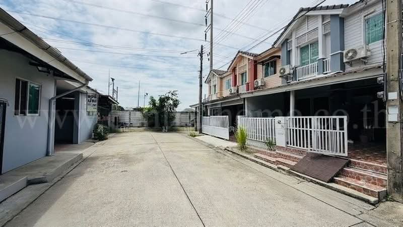 Pruksa Ville 40 Donmuang-Local Road, Pathum Thani, Kamphaeng Phet 6 Road, Lak Hok, Muang Pathum Thani, Pathum Thani, 3 Bedrooms, 120 sqm, Townhouse For Sale, by คุณ มณีรัตน์ ( เจี๊ยบ ), 500439662 - DDproperty.com