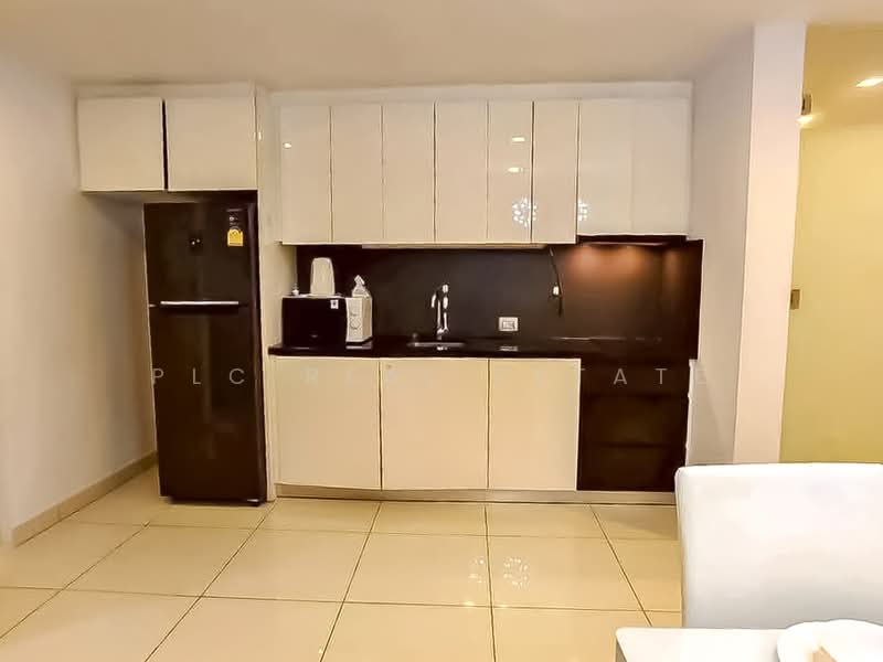 Park Royal 3 condominium, Chon Buri (Pattaya), Soi Phratamnak Phratamnak, Nong Pru, Bang Lamung (Pattaya), Chon Buri (Pattaya), 2 Bedrooms, 76 sqm, Condo For Sale, by PLC Real Estate, 500439684 - DDproperty.com