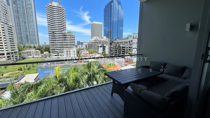 Domus 16, Bangkok, 19 Soi Sukhumvit 16, Khlong Toei, Bangkok, 3 Bedrooms, 167 sqm, Condo For Sale, by Thanapatana Limsouklam, 500439695 - DDproperty.com