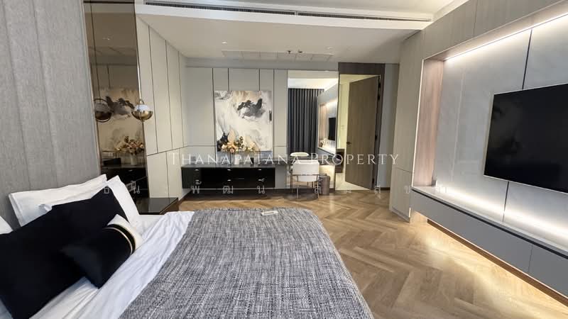 Domus 16, Bangkok, 19 Soi Sukhumvit 16, Khlong Toei, Bangkok, 3 Bedrooms, 167 sqm, Condo For Rent, by Thanapatana Limsouklam, 500439696 - DDproperty.com