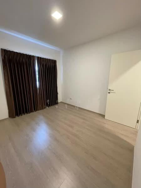 Indy 4 Bangna km.7, Samut Prakan, Bangna-Trad Road, Bang Kaeo, Bang Plee, Samut Prakan, 3 Bedrooms, 122 sqm, Townhouse For Sale, by สุภกิณห์ เจริญฉ่ำ, 500439699 - DDproperty.com