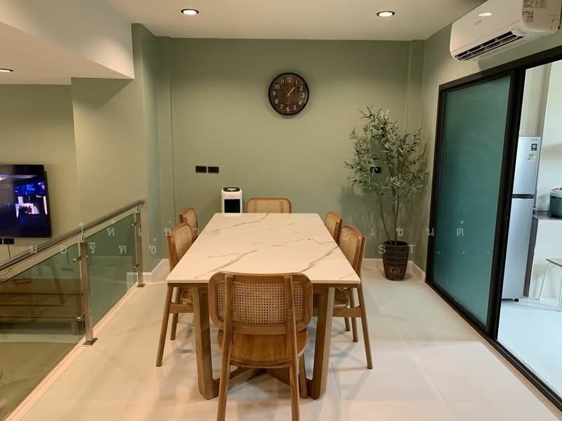 St.Moritzt Bangsue, Bangkok, Bang Sue, Bangkok, 3 Bedrooms, 230 sqm, Single Detached House For Rent, by คุณเพ้ง, 500439762 - DDproperty.com