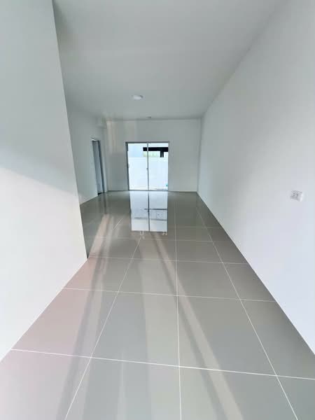 Baan Pruksa Rangsit-Avenue 2 (Klong 3) : บ้านพฤกษา รังสิต-อเวนิว 2 (คลอง 3), ปทุมธานี, คลองสาม, คลองหลวง, ปทุมธานี, 103 ตร.ม., ทาวน์เฮ้าส์ ขาย, โดย ปุ้ม, 500439772 - DDproperty.com