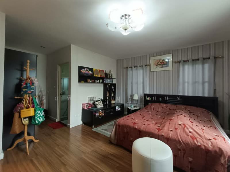 Moobaan Chollada Suvarnabhumi : หมู่บ้านชลลดา สุวรรณภูมิ, สมุทรปราการ, ถนนวัดศรีวารีน้อย, ศีรษะจรเข้น้อย, บางเสาธง, สมุทรปราการ, 200 ตร.ม., บ้านเดี่ยว ขาย, โดย ศุภพิชญ์ บุรานนท์, 500439794 - DDproperty.com