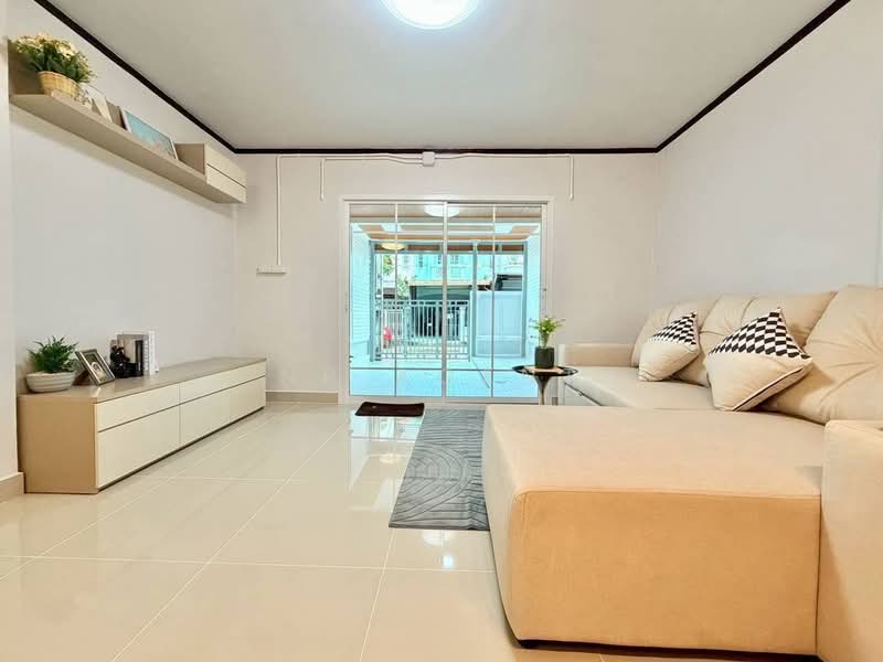 Lumpini-Bang Bua Thong, Nonthaburi, Phimonrat, Bang Bua Thong, Nonthaburi, 3 Bedrooms, 100 sqm, Townhouse For Sale, by NR AGENT, 500439797 - DDproperty.com