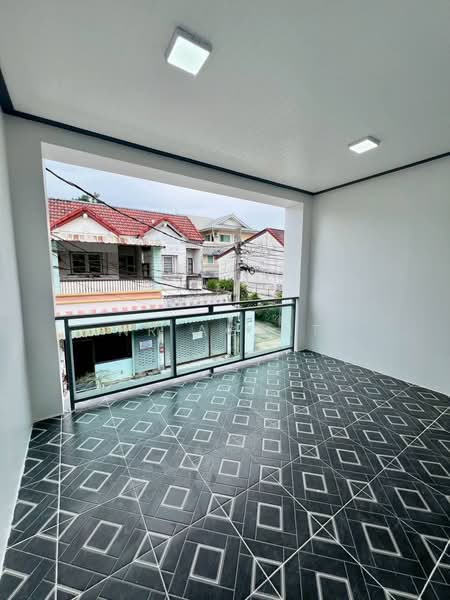นภาพร นนทบุรี, Nonthaburi, Bang Krang, Muang Nonthaburi, Nonthaburi, 2 Bedrooms, 97 sqm, Townhouse For Sale, by NR AGENT, 500439803 - DDproperty.com