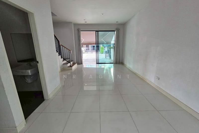 บ้านกลางเมือง วัชรพล, Bangkok, O-Ngoen, Sai Mai, Bangkok, 3 Bedrooms, 142 sqm, Townhouse For Sale, by NR AGENT, 500439807 - DDproperty.com