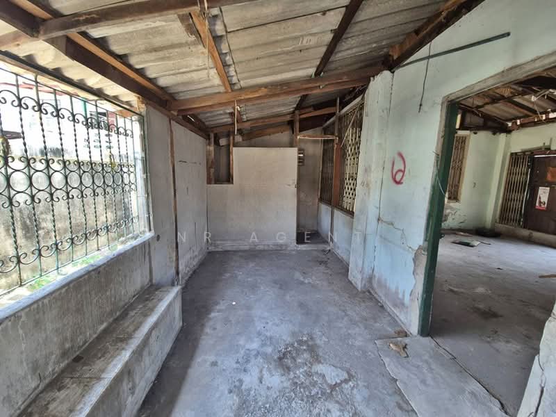 ขายบ้านเดี่ยว ที่ดินพร้อมซอยเทศบาลบางปู 50, สมุทรปราการ, ท้ายบ้าน, เมืองสมุทรปราการ, สมุทรปราการ, 300 ตร.ม., บ้านเดี่ยว ขาย, โดย NR AGENT, 500439811 - DDproperty.com