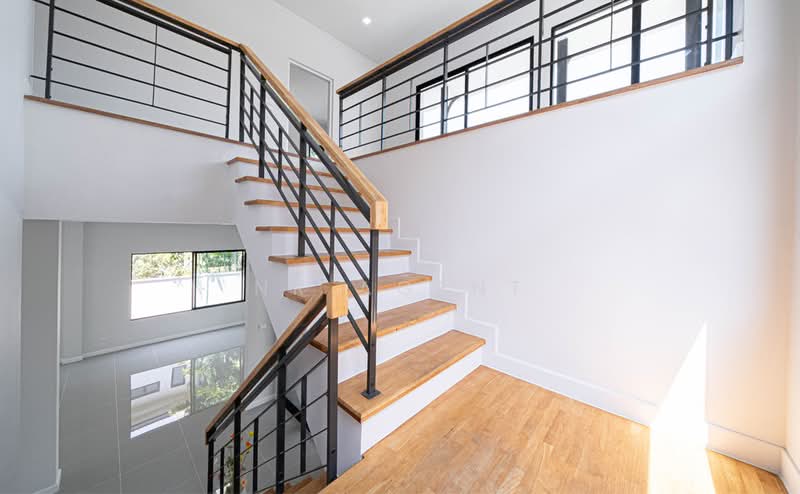 The Centro Watcharapol, Bangkok, Sukhaphiban 5 Road, O-Ngoen, Sai Mai, Bangkok, 3 Bedrooms, 217 sqm, Single Detached House For Sale, by NR AGENT, 500439815 - DDproperty.com