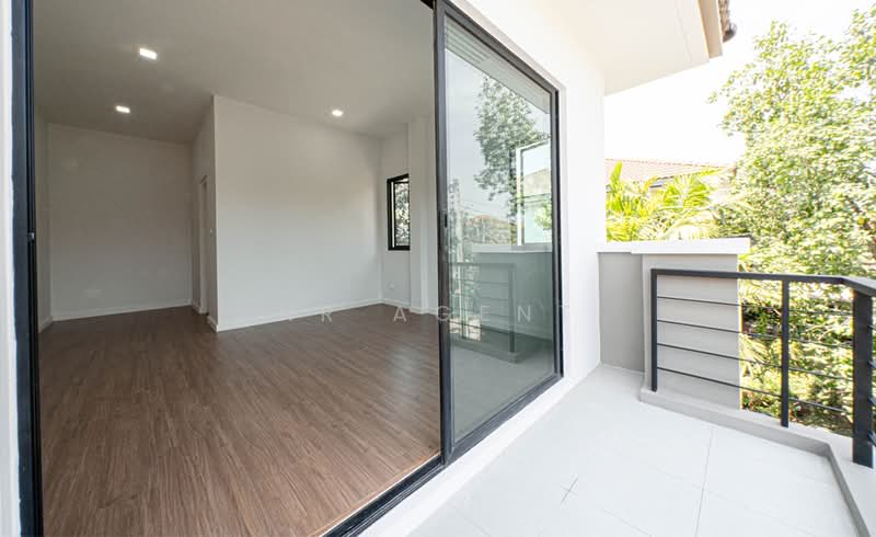 The Centro Watcharapol, Bangkok, Sukhaphiban 5 Road, O-Ngoen, Sai Mai, Bangkok, 3 Bedrooms, 217 sqm, Single Detached House For Sale, by NR AGENT, 500439815 - DDproperty.com