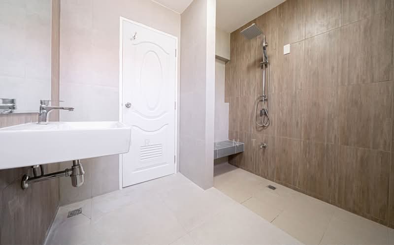 The Centro Watcharapol, Bangkok, Sukhaphiban 5 Road, O-Ngoen, Sai Mai, Bangkok, 3 Bedrooms, 217 sqm, Single Detached House For Sale, by NR AGENT, 500439815 - DDproperty.com