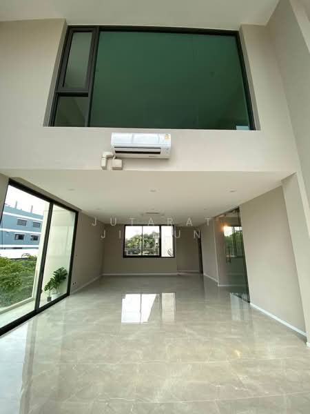 มิสต์ อ่อนนุช-ศรีนครินทร์, Bangkok, Suan Luang, Bangkok, , 400 sqm, Shophouse For Rent, by Jutarat Jitmun, 500439824 - DDproperty.com