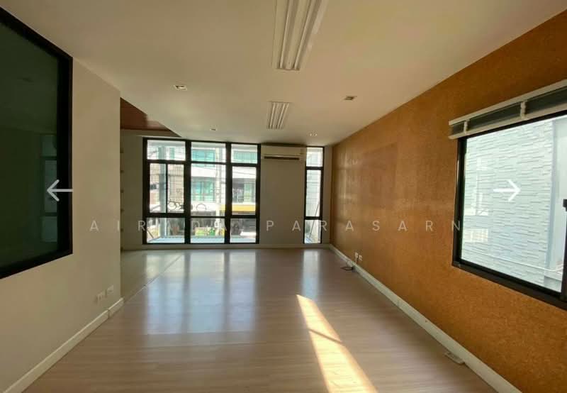 Plex Bangna, Samut Prakan, 90/239 Burapha Withi Expressway, Bang Kaeo, Bang Plee, Samut Prakan, 3 Bedrooms, 190 sqm, Townhouse For Sale, by Airada Parasarn, 500439838 - DDproperty.com