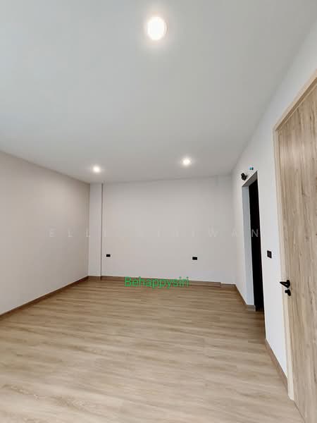 Scape Ari, Bangkok, Phahonyothin, Samsen Nai, Phaya Thai, Bangkok, 3 Bedrooms, 323 sqm, Single Detached House For Sale, by Elle Siriwan, 500439840 - DDproperty.com