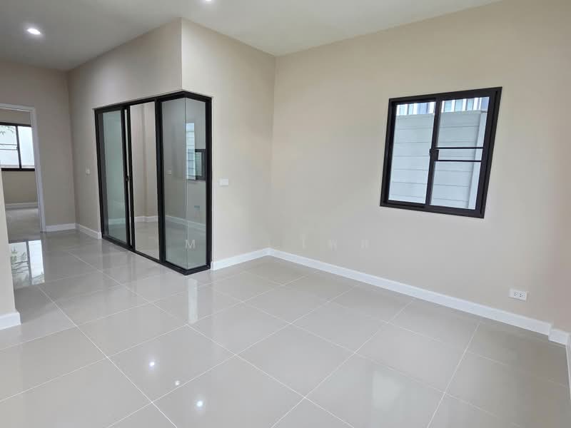 The Ricco Residence Wongwaen-Hathairat : เดอะริคโค้ เรสซิเดนซ์ วงแหวนฯ-หทัยราษฎร์, กรุงเทพ, ถนนไทยรามัญ, สามวาตะวันตก, คลองสามวา, กรุงเทพ, 218 ตร.ม., บ้านเดี่ยว ขาย, โดย Mr. โพส, 500439842 - DDproperty.com