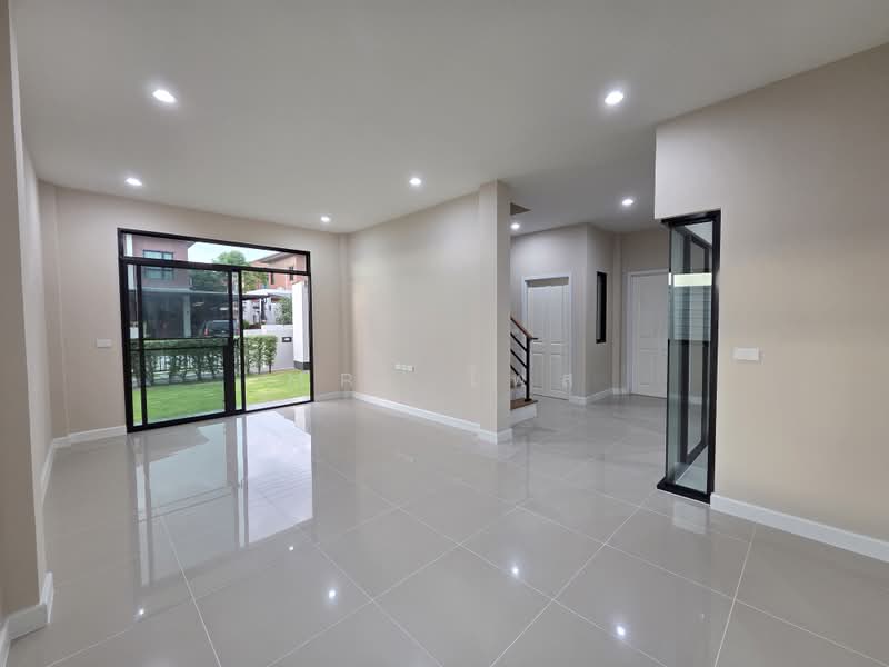 The Ricco Residence Wongwaen-Hathairat, Bangkok, Thai Raman Road, Sam Wa Tawan Tok, Khlong Sam Wa, Bangkok, 5 Bedrooms, 218 sqm, Single Detached House For Sale, by Mr. โพส, 500439842 - DDproperty.com