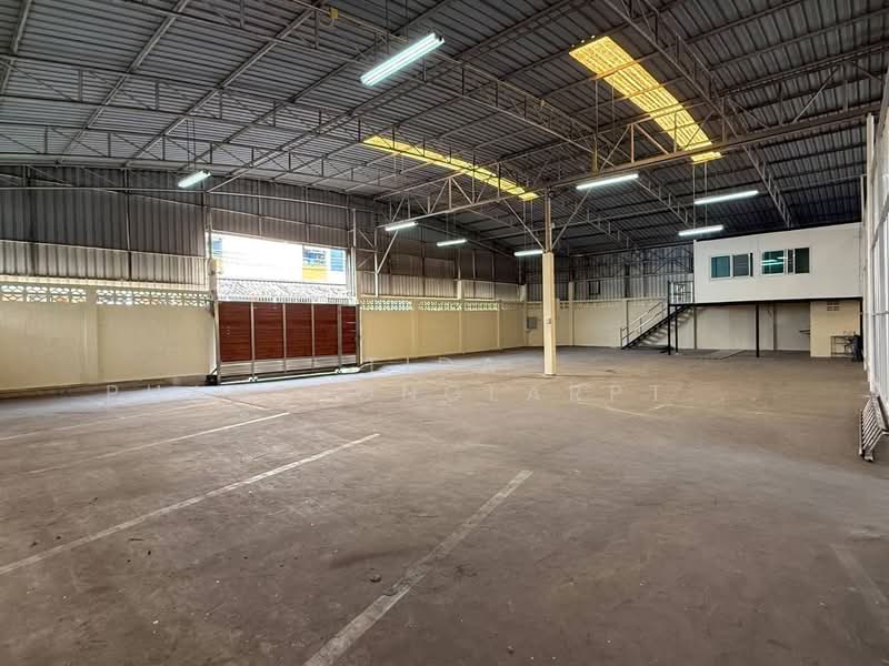 Warehouse with Office for Rent Lat Krabang near Airport Rail Link, Bangkok, Lam Pla Tiew, Lat Krabang, Bangkok, , 378 sqm, Warehouse/Factory For Rent, by Tida phanthonglarptawee, 500439853 - DDproperty.com