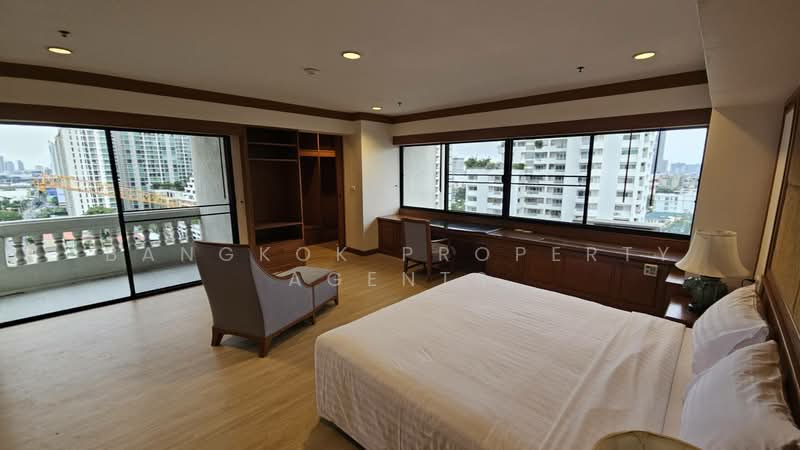 Centre Point Residence Phromphong, Bangkok, Soi Sukhumvit 39, Khlong Tan Nua, Watthana, Bangkok, 4 Bedrooms, 325 sqm, Condo For Rent, by BANGKOK PROPERTY AGENTS, 500439861 - DDproperty.com