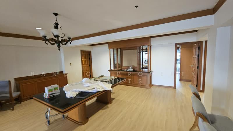 Centre Point Residence Phromphong : เซ็นเตอร์พ้อยท์ เรสซิเด้นซ์ พร้อมพงษ์, กรุงเทพ, ซ.สุขุมวิท39, คลองตันเหนือ, วัฒนา, กรุงเทพ, 325 ตร.ม., คอนโด ให้เช่า, โดย BANGKOK PROPERTY AGENTS, 500439861 - DDproperty.com