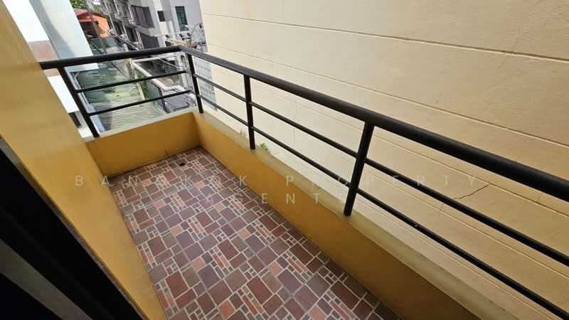 Promsak Mansion, Bangkok, สุขุมวิท 3 Sukhumvit, Khlong Tan Nua, Watthana, Bangkok, 3 Bedrooms, 120 sqm, Condo For Rent, by BANGKOK PROPERTY AGENTS, 500439866 - DDproperty.com