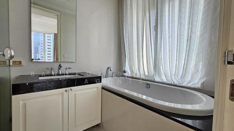 Royce Private Residences, Bangkok, 61 Soi Sukhumvit 31, Khlongtoei Nua, Watthana, Bangkok, 3 Bedrooms, 143 sqm, Condo For Rent, by BANGKOK PROPERTY AGENTS, 500439873 - DDproperty.com