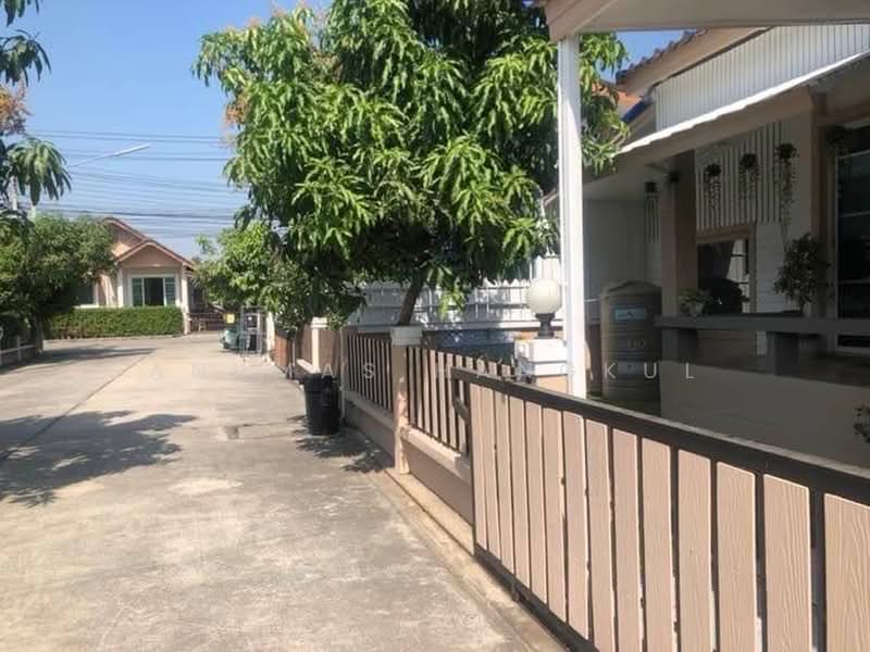 หมู่บ้านปิ่นฤทัย, ปทุมธานี, บึงบอน, หนองเสือ, ปทุมธานี, 140 ตร.ม., บ้านแฝด ขาย, โดย Anumas Hangkul, 500439874 - DDproperty.com