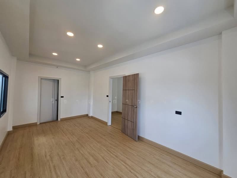 บ้านเดี่ยวประชาอุทิศ90, Bangkok, ประชาอุทิศ, Thung Khru, Bangkok, 3 Bedrooms, 180 sqm, Single Detached House For Sale, by Wicharn Kaonah, 500439883 - DDproperty.com