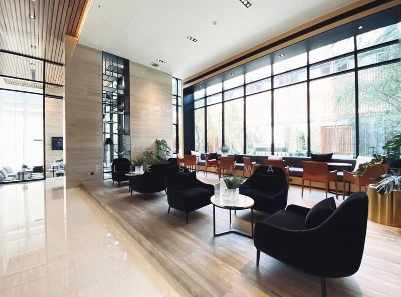 Maru Ekkamai 2, Bangkok, 70-5 Sukhumvit 63 Road, Phra Kanong Nua, Watthana, Bangkok, 1 Bedroom, 33 sqm, Condo For Sale, by Elle Siriwan, 500439932 - DDproperty.com