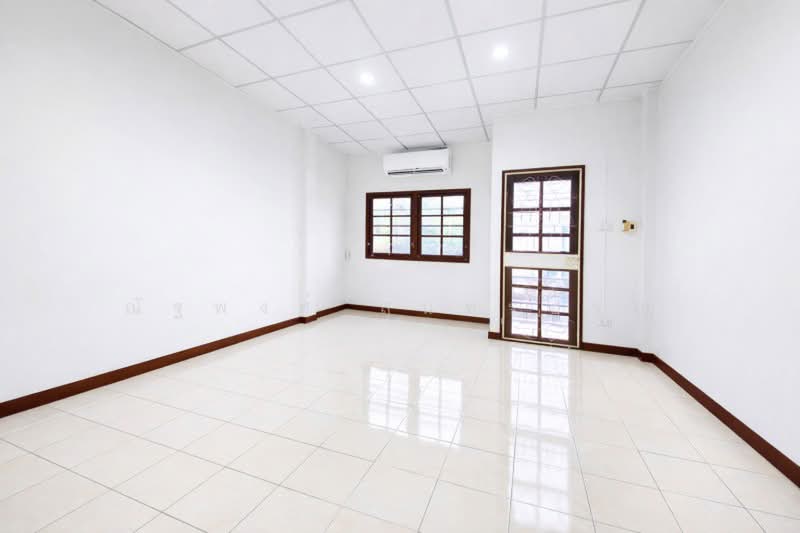 ไม่พบโครงการ, กรุงเทพ, นวมินทร์ 133-141, คลองกุ่ม, บึงกุ่ม, กรุงเทพ, 275 ตร.ม., ทาวน์เฮ้าส์ ให้เช่า, โดย ณัฐพงศ์ สุนทรอรุณ, 500439973 - DDproperty.com