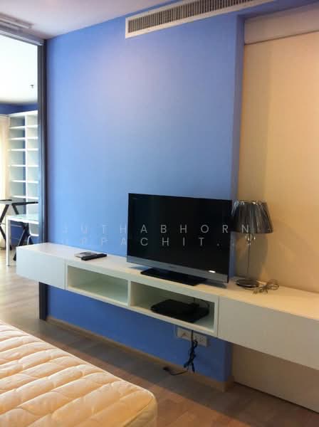 Noble Remix, Bangkok, 772 Soi Sukhumvit 36, Sukhumvit Road, Khong Tan, Khlong Toei, Bangkok, 1 Bedroom, 55 sqm, Condo For Rent, by Juthabhorn Uppachit (Amy), 500439981 - DDproperty.com