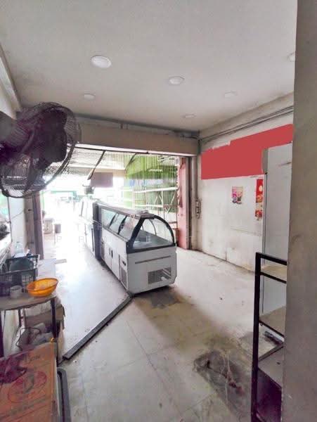 อาคารพาณิชย์บางเสาธง สมุทรปราการ, Samut Prakan, Srisa Chorakhe Yai, Bang Sao Thong, Samut Prakan, , 100 sqm, Shophouse For Sale, by The Best Property ชา, 500440030 - DDproperty.com