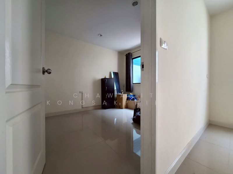 I Leaf Town 2 Rama 2 km 18, Samut Sakhon, Rama 2 Pantainorasingh, Phanthai Norasing, Muang Samut Sakhon, Samut Sakhon, 4 Bedrooms, 100 sqm, Townhouse For Sale, by CHAWALIT KONGSAKPAIBUL, 500440036 - DDproperty.com