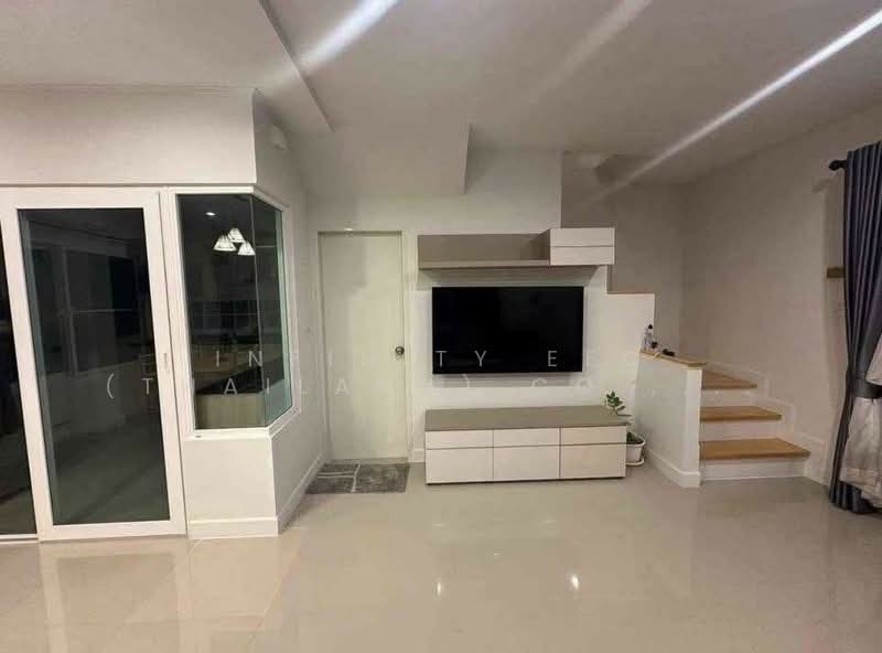 ศุภาลัย วิลล์ ศรีราชา, Chon Buri (Pattaya), Surasak, Si Racha, Chon Buri (Pattaya), 3 Bedrooms, 140 sqm, Semi-Detached House (Twin House) For Rent, by Infinity EEC (Thailand) Co., Ltd., 500440068 - DDproperty.com