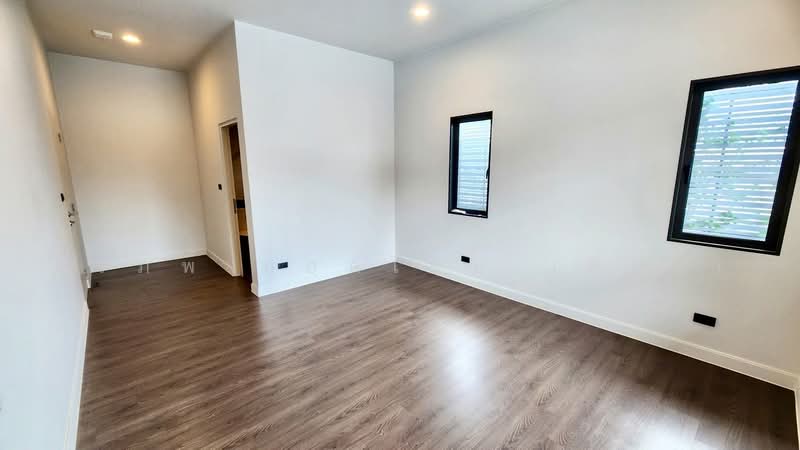 Setthasiri-Krungthep Kreetha 2, Bangkok, Krungthep Kreetha Road, Hua Mak, Bang Kapi, Bangkok, 4 Bedrooms, 300 sqm, Single Detached House For Rent, by สรภพ ยอดไชย (สีฝุ่น), 500440075 - DDproperty.com