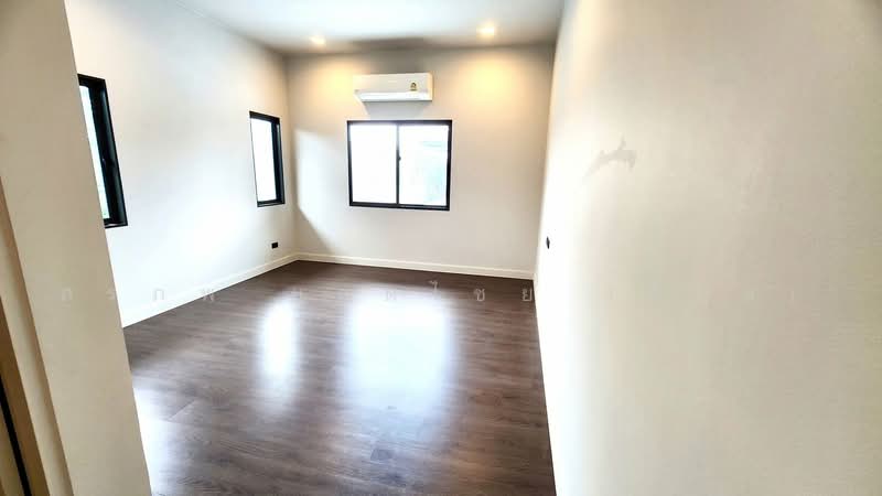 Setthasiri-Krungthep Kreetha 2, Bangkok, Krungthep Kreetha Road, Hua Mak, Bang Kapi, Bangkok, 4 Bedrooms, 300 sqm, Single Detached House For Rent, by สรภพ ยอดไชย (สีฝุ่น), 500440075 - DDproperty.com
