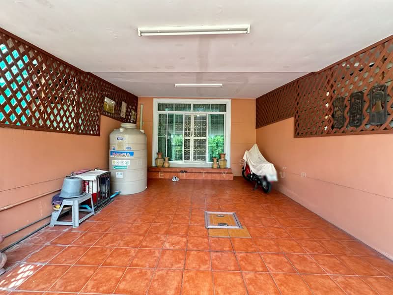 ทาวน์เฮ้าส์บางละมุง ชลบุรี, Chon Buri (Pattaya), Nong Pru, Bang Lamung (Pattaya), Chon Buri (Pattaya), 2 Bedrooms, 100 sqm, Townhouse For Sale, by The Best Property โบ๊ต, 500440087 - DDproperty.com