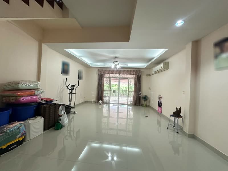ทาวน์เฮ้าส์บางละมุง ชลบุรี, Chon Buri (Pattaya), Nong Pru, Bang Lamung (Pattaya), Chon Buri (Pattaya), 2 Bedrooms, 100 sqm, Townhouse For Sale, by The Best Property โบ๊ต, 500440087 - DDproperty.com