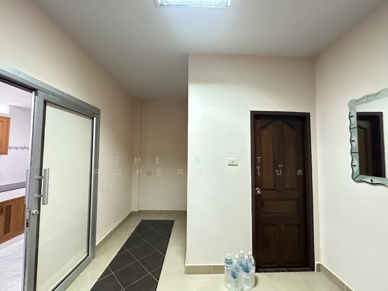 ทาวน์เฮ้าส์บางละมุง ชลบุรี, Chon Buri (Pattaya), Nong Pru, Bang Lamung (Pattaya), Chon Buri (Pattaya), 2 Bedrooms, 100 sqm, Townhouse For Sale, by The Best Property โบ๊ต, 500440087 - DDproperty.com