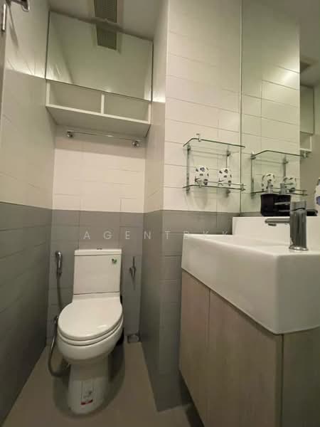IDEO MOBI Sukhumvit 81, Bangkok, 2097 Sukhumvit Road, Bang Chak, Phra Khanong, Bangkok, 1 Bedroom, 22 sqm, Condo For Rent, by Agentbkk, 500440089 - DDproperty.com