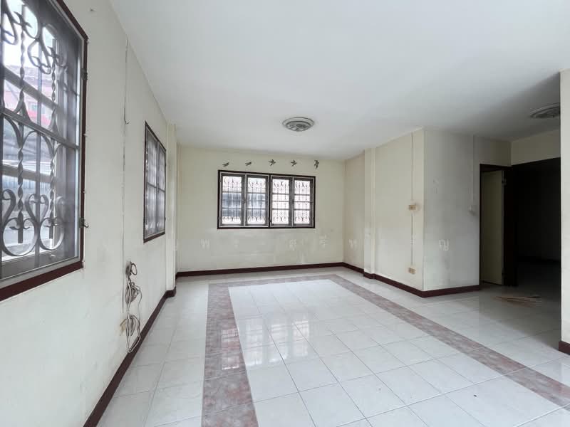 ขายบ้านเดี่ยว : หมู่บ้านเลค การ์เด้นโฮม ( Lake Garden Home ), กรุงเทพ, ขุมทอง, ลาดกระบัง, กรุงเทพ, 150 ตร.ม., บ้านเดี่ยว ขาย, โดย ปุณญพร ศรีหะรัญ, 500440114 - DDproperty.com