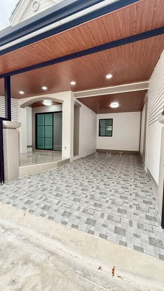 Budsarin Wongwaen-Rattanathibet, Nonthaburi, Ban Kluai-Sai Noi Road, Phimonrat, Bang Bua Thong, Nonthaburi, 4 Bedrooms, 100 sqm, Townhouse For Sale, by NR AGENT, 500440140 - DDproperty.com